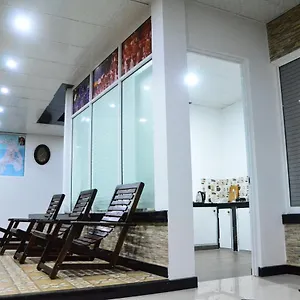 https://kandyan-feel-free-homestay.kandyhotelsnow.com