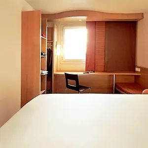 Ibis Airport 3*, סופיה בולגריה
