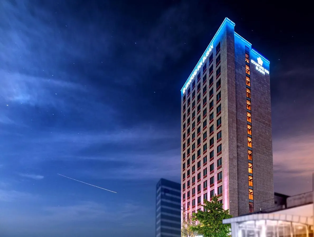 Stanford Hotel Пусан